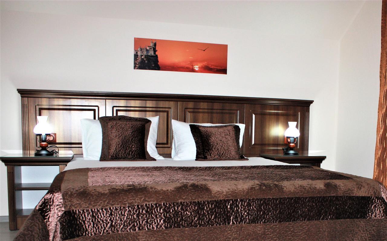 فندق Silva House ديفا المظهر الخارجي الصورة