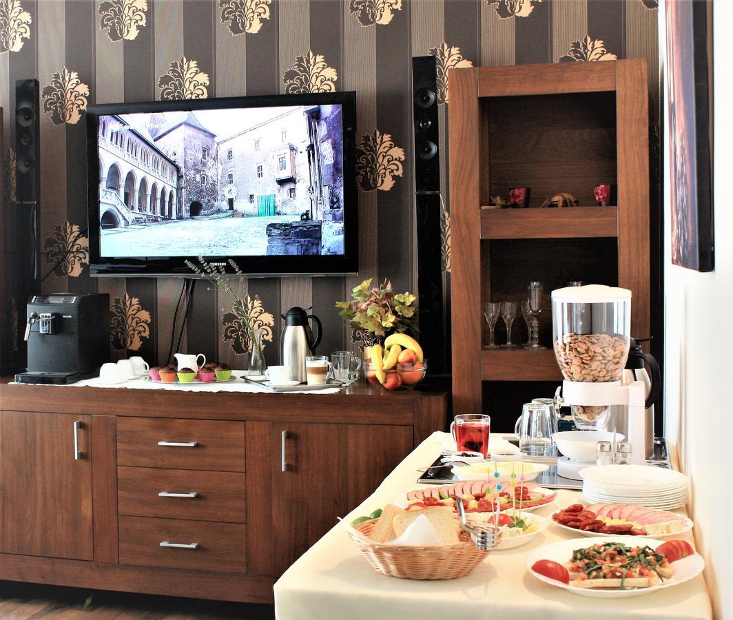 فندق Silva House ديفا المظهر الخارجي الصورة
