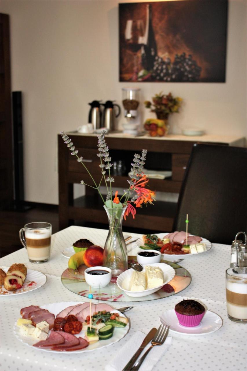 فندق Silva House ديفا المظهر الخارجي الصورة